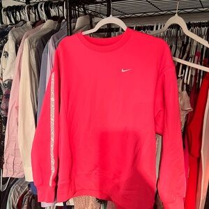 Hot pink Nike crew neck (super soft and comfy, almost never worn!)